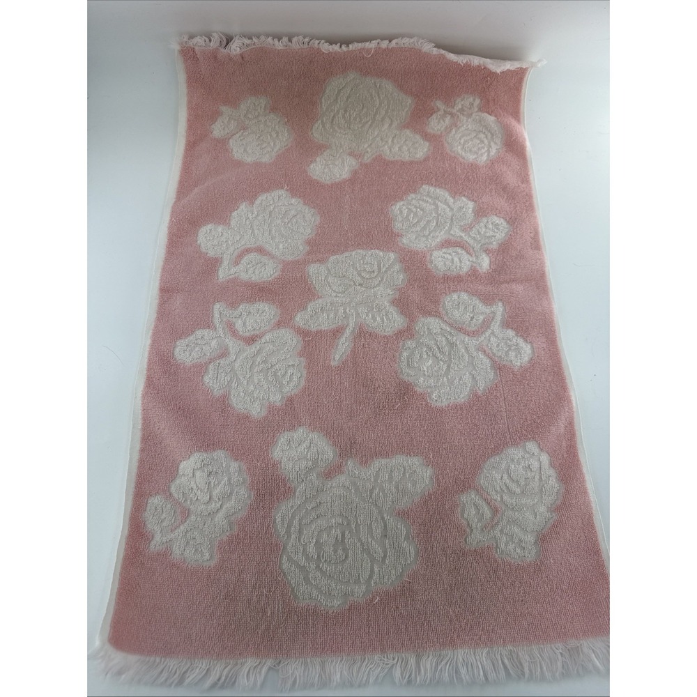 VTG Bath Towel Pink & White Floral Reversible with Fringe Martex 26x16
